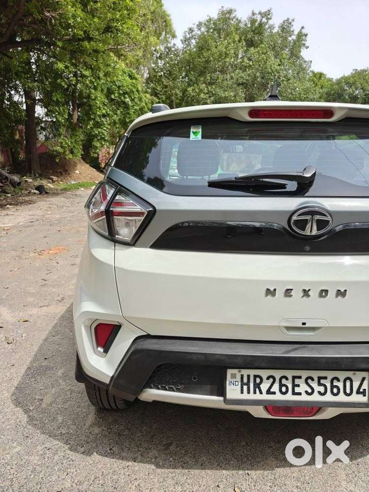 Tata Nexon 1.2 Revotron Xza Plus, 2021, Petrol