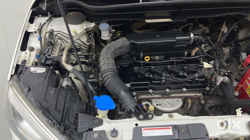 Maruti Suzuki Vitara Brezza 1.5 Vxi At, 2021, Petrol