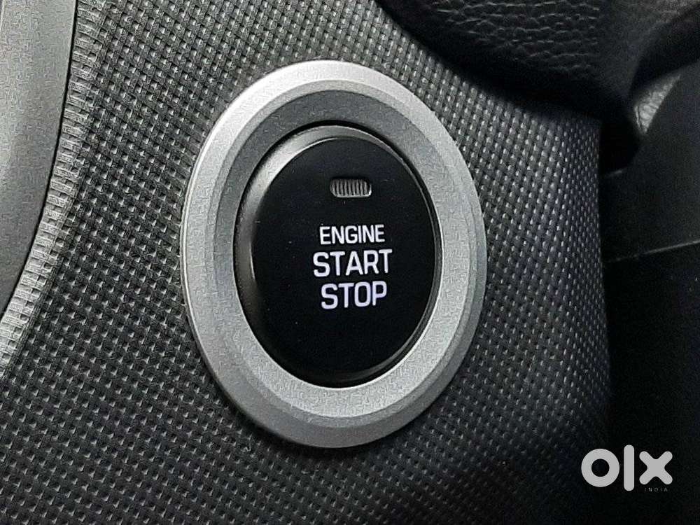 Hyundai Creta Sx Plus 1.6 Dual Tone Vtvt, 2017, Petrol