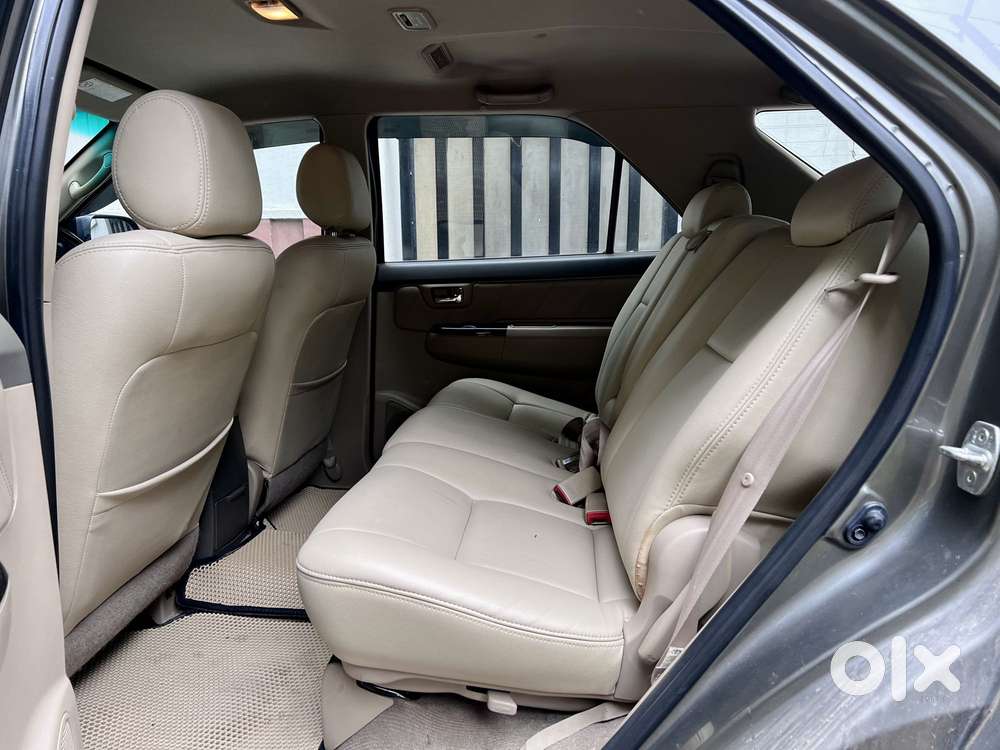 Toyota Fortuner 3.0 4x2 Automatic, 2012, Diesel