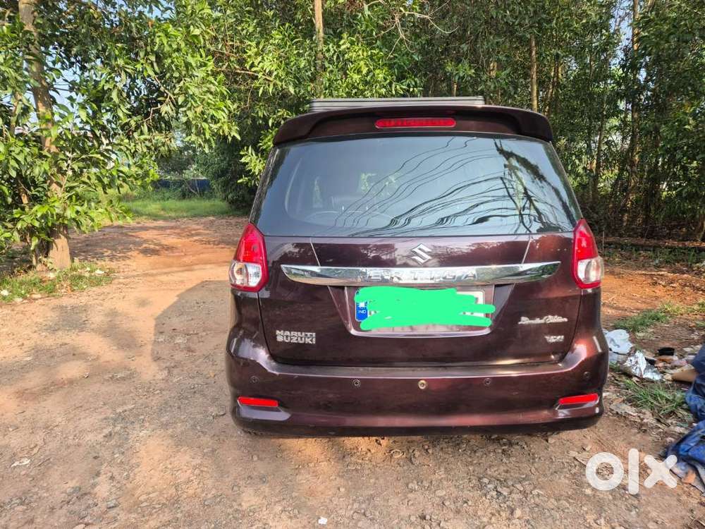 Eritga 2018 Limited Edition  Petrol 47000 Km Service History.