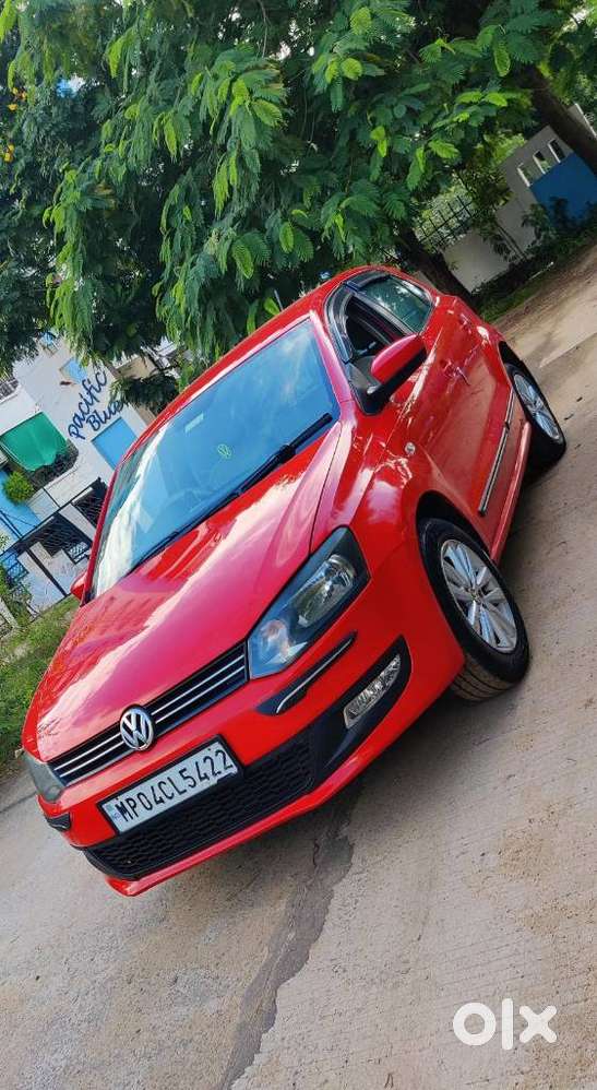 Volkswagen Polo Petrol Highline 1.6l, 2013, Petrol