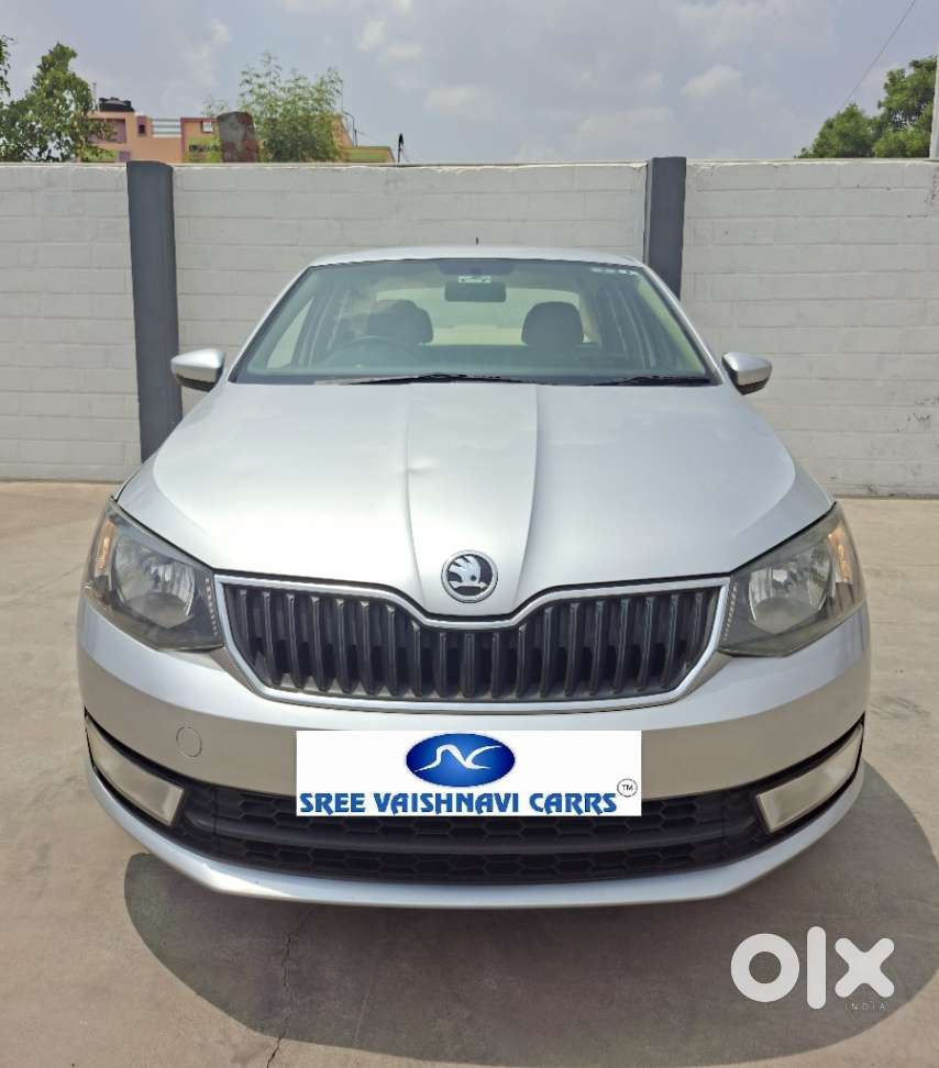 Skoda Rapid 1.0 Tsi Active, 2021, Petrol