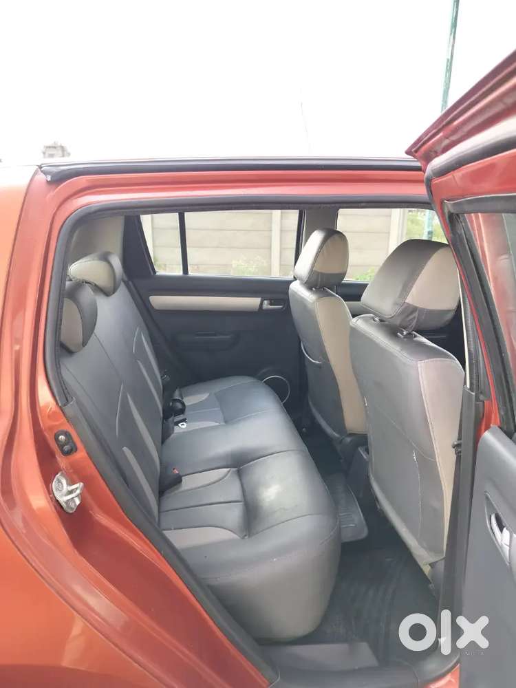 Maruti Swift Vxi Petrol Manual 2011