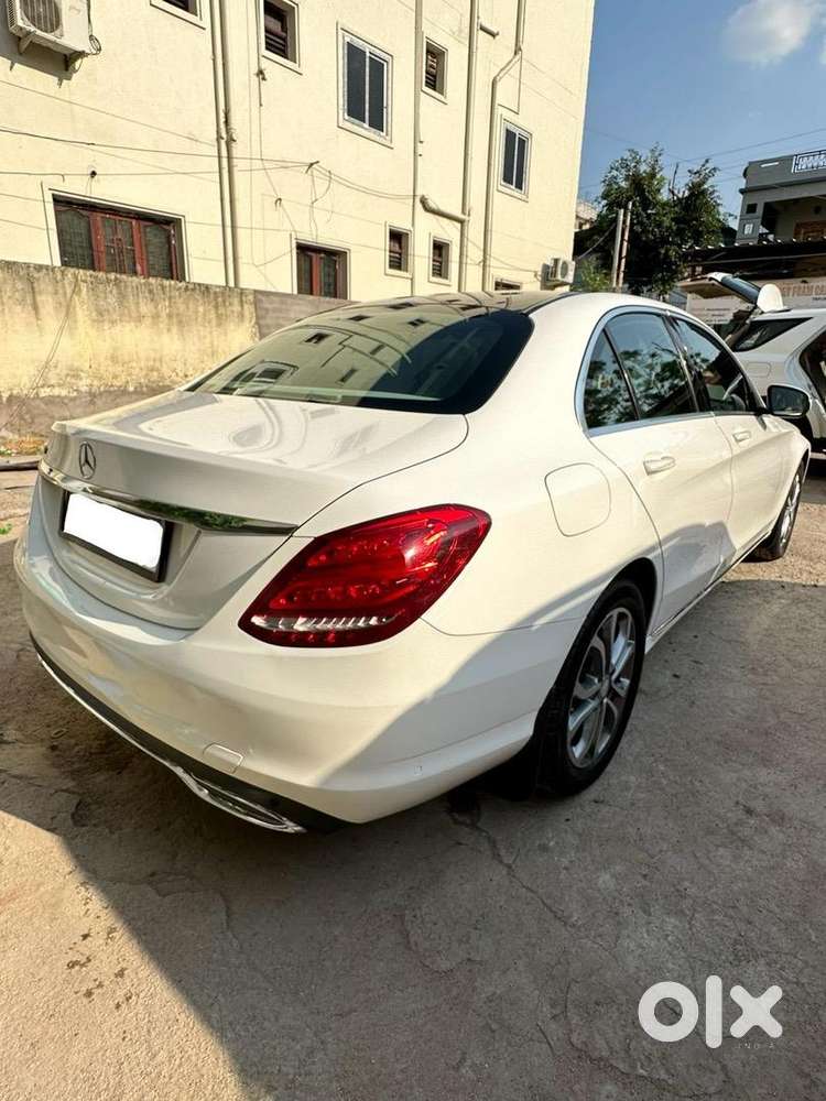 Mercedes-benz Diesel 2017 Registered