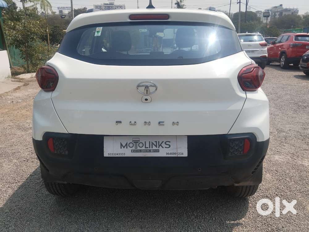 Tata Punch Accomplished Amt Sunroof, 2023, Petrol