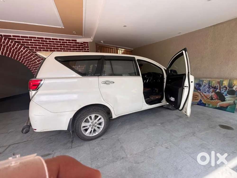 Toyota Innova Crysta 2017 Diesel Manual