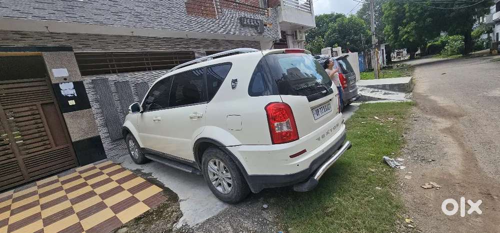Mahindra Rexton Diesel 2017