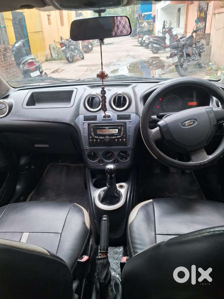 Ford Figo 1.2p Trend Mt, 2012, Diesel