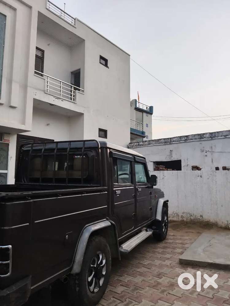 Mahindra Bolero Gold Zx 2017 Year