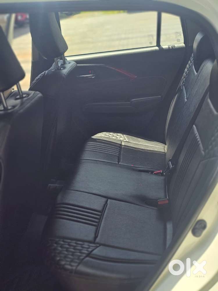 Maruti Suzuki Swift 1.3 Vxi, 2024, Petrol