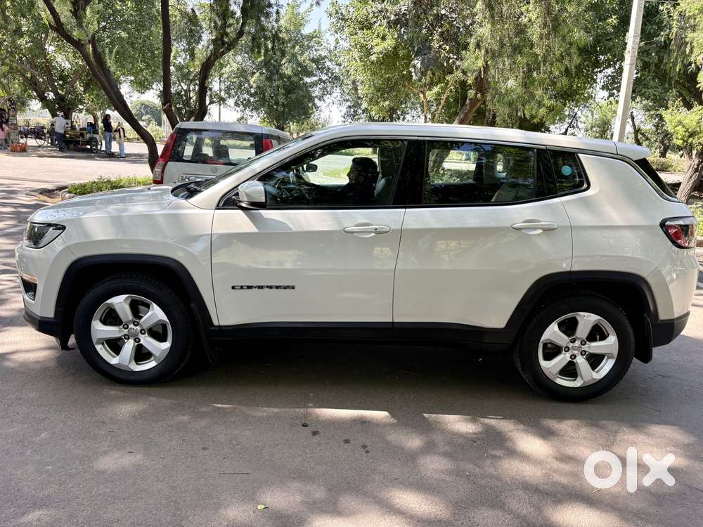 Jeep Compass 2.0 Longitude Option, 2017, Diesel
