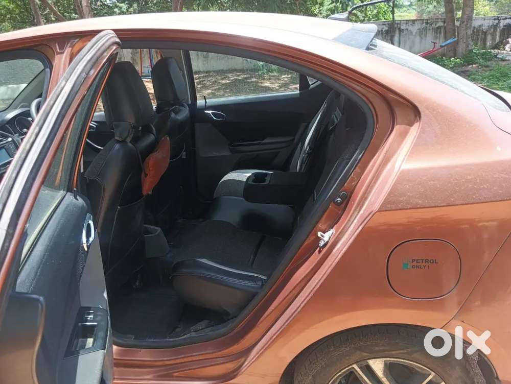 Tata Tigor Petrol 2017 Year