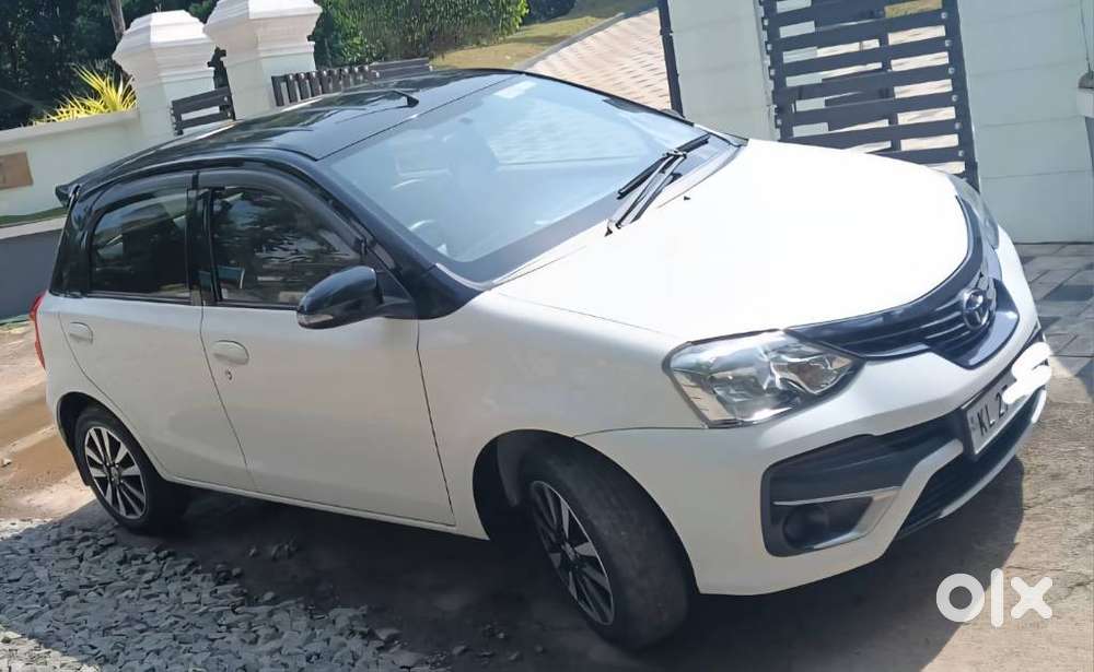 Toyota Etios Liva 1.4 Vxd Dual Tone, 2019, Diesel
