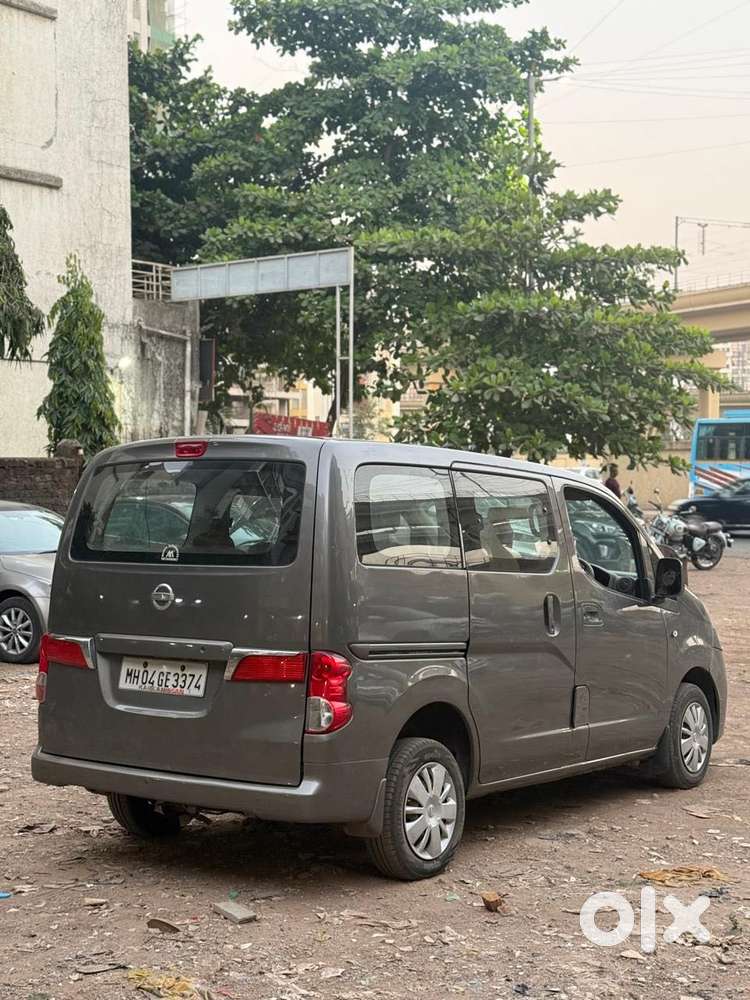 Nissan Evalia Xe, 2013, Diesel
