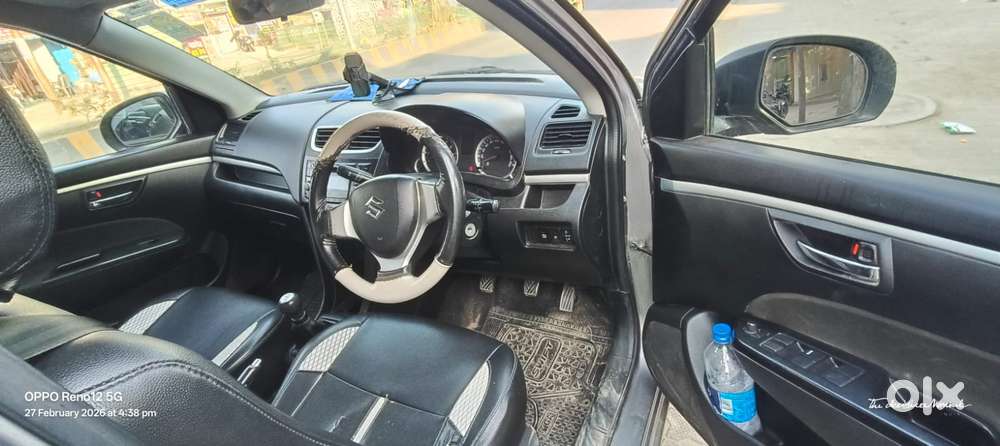 Maruti Suzuki Swift Vxi Optional, 2015, Petrol