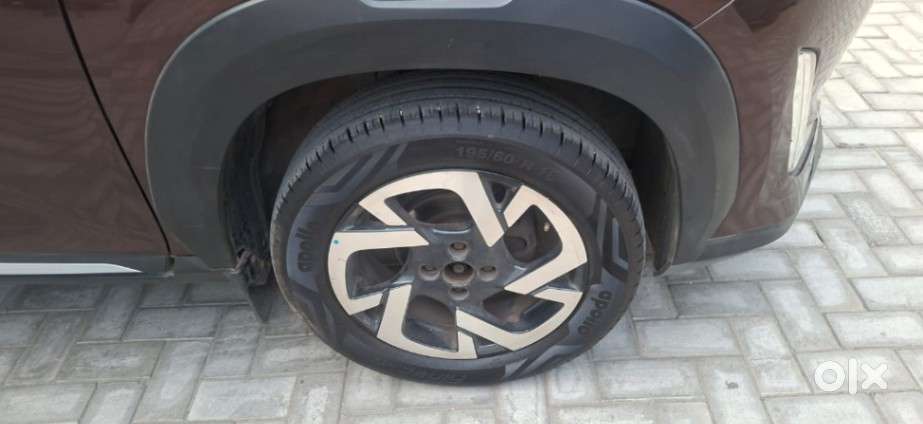 Nissan Magnite Kuro Edition 1.0 Turbo Petrol Mt, 2020, Petrol