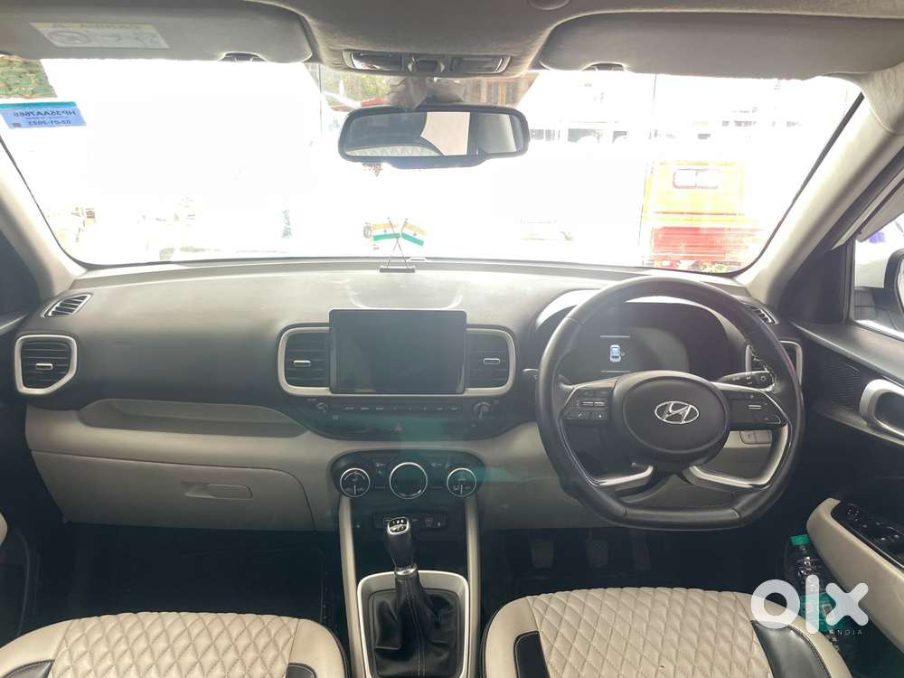Hyundai Venue Sx Mt, 2022, Petrol