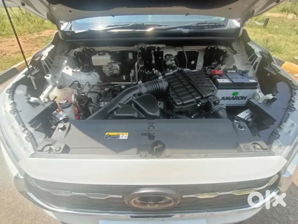 Toyota Innova Hycross 2.0 Zx (o) Hybrid 7 Str, 2024, Petrol