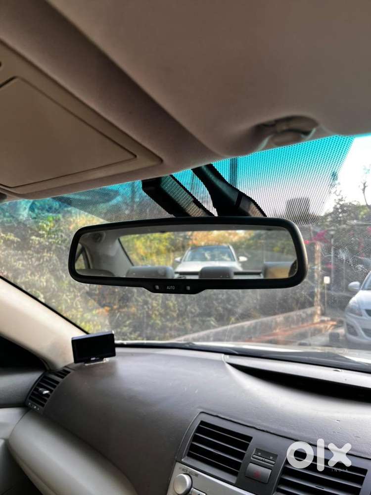 Toyota Camry 2011 Petrol Well Maintained