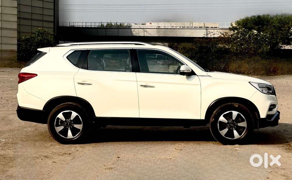 Mahindra Alturas G4 4x4 At, 2019, Diesel