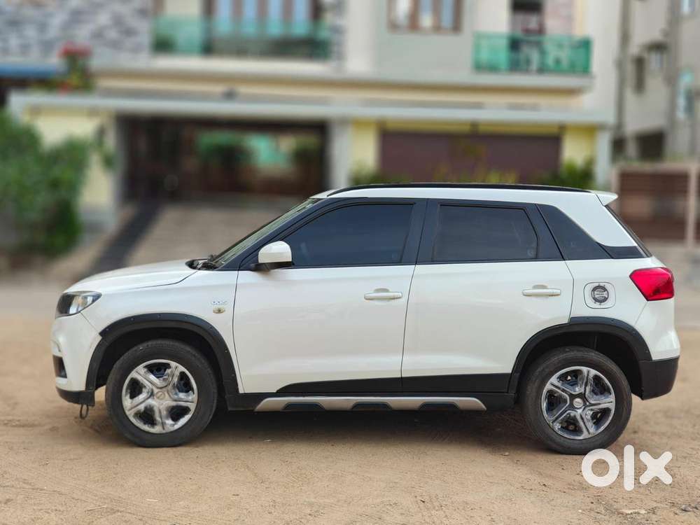 Maruti Suzuki Dzire 2017-2020 1.2 Zxi, 2023, Petrol