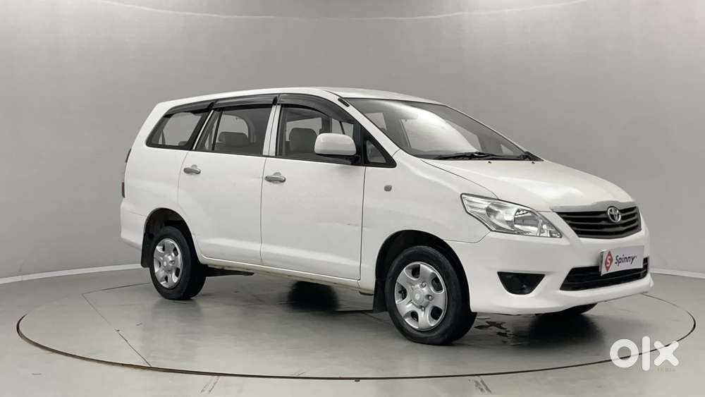 Toyota Innova 2.5 G (diesel) 8 Seater Bs Iv, 2012, Diesel