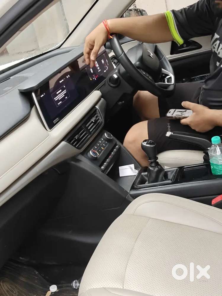 Mahindra Xuv700 Diesel 2022