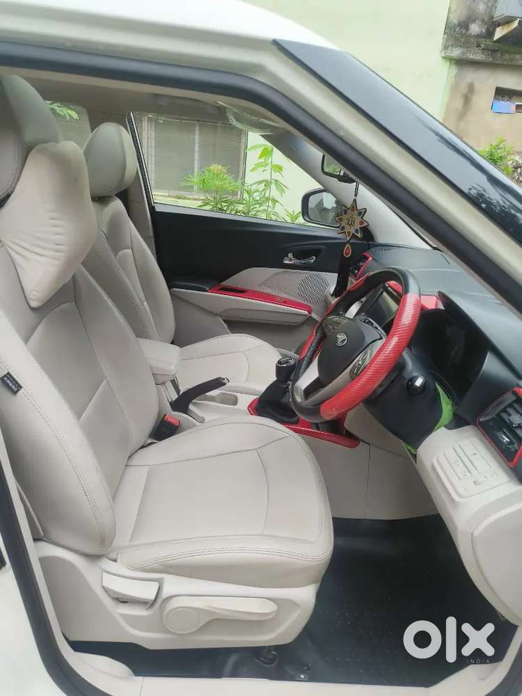 Mahindra Xuv300 2021 Petrol