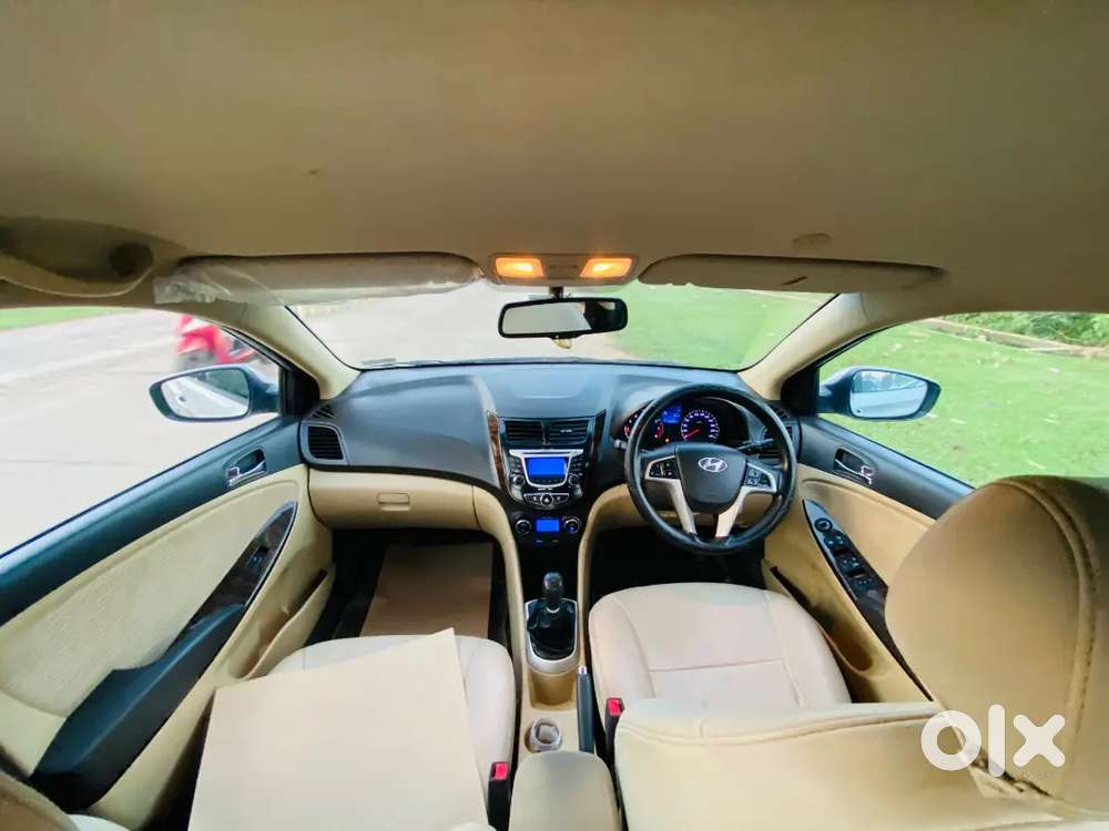 Hyundai Verna Ex Petrol 2012