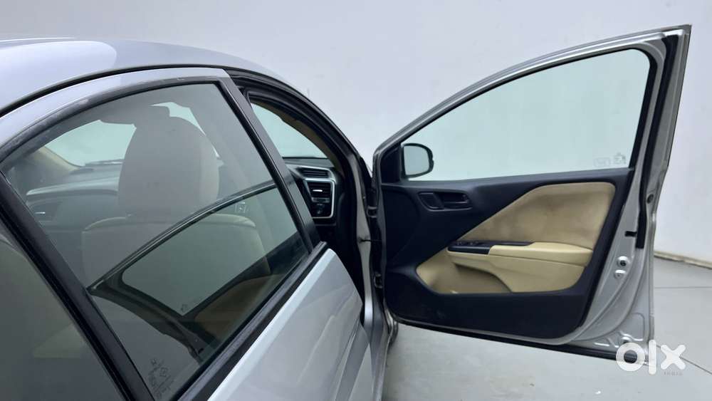 Honda City I-vtec Sv, 2015, Petrol