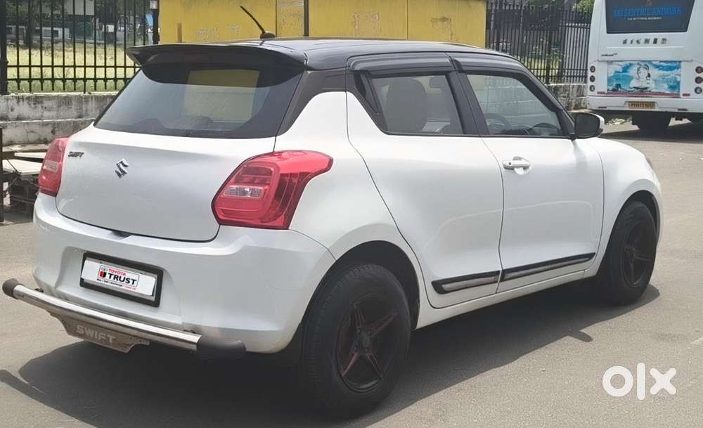 Maruti Suzuki Swift Vxi, 2018, Petrol