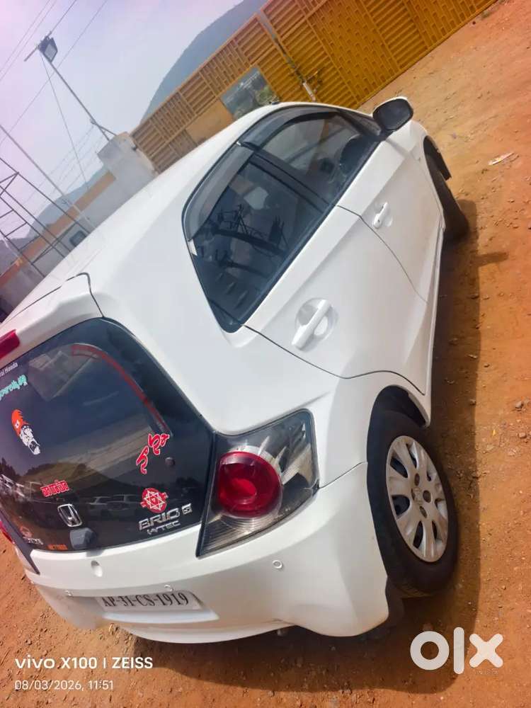 Honda Brio Petrol Manual 2nd 2014