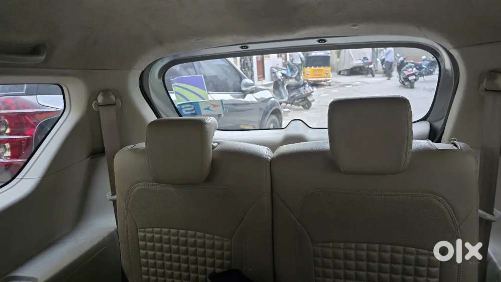 Maruti Suzuki Ertiga 2025 Cng + Petrol 33100 Km Driven