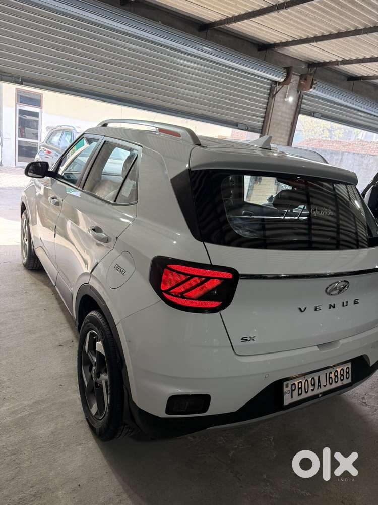 Hyundai Venue Sx Mt, 2020, Diesel