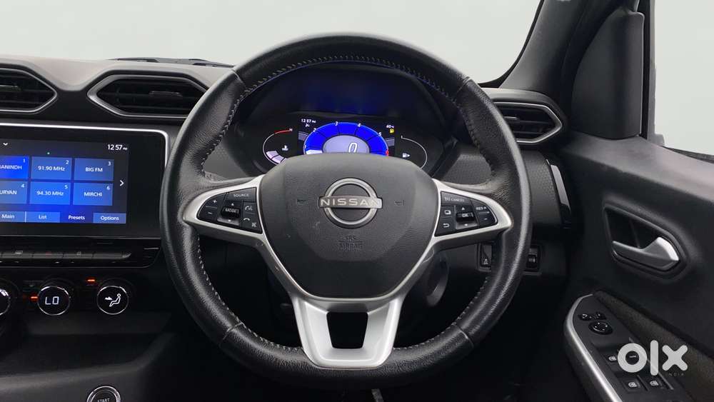 Nissan Magnite 1.0 Xv Premium Turbo Cvt, 2021, Petrol