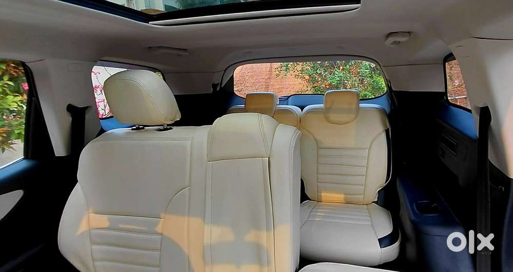 Mahindra Xuv700 2.2 Ax 5 Diesel Mt 7 Str, 2022, Diesel