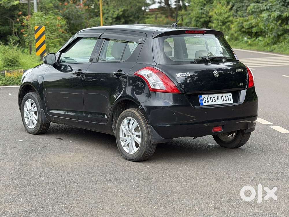 Maruti Suzuki Swift Vvt Zxi, 2012, Petrol