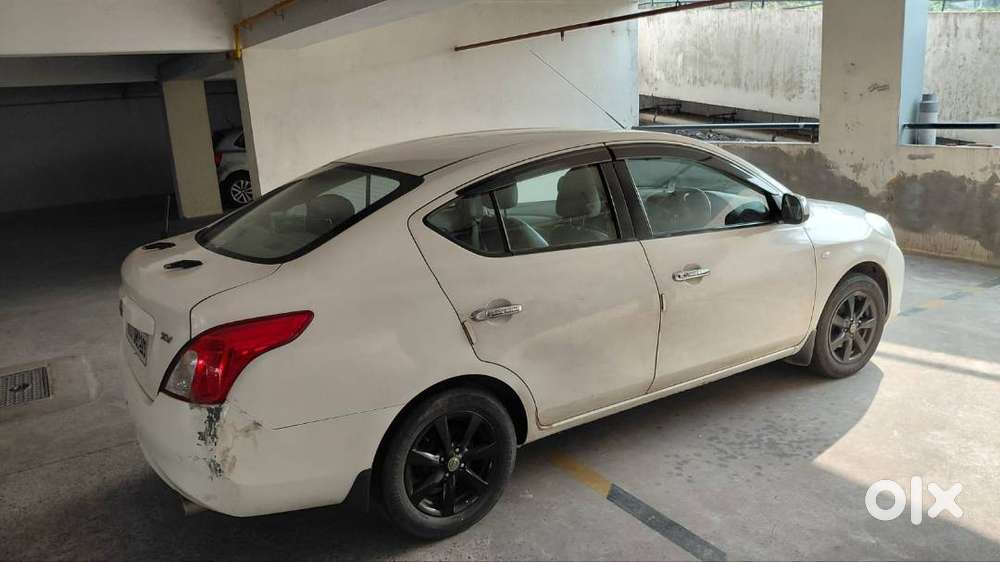 Nissan Sunny Xv With Low Kms Driven