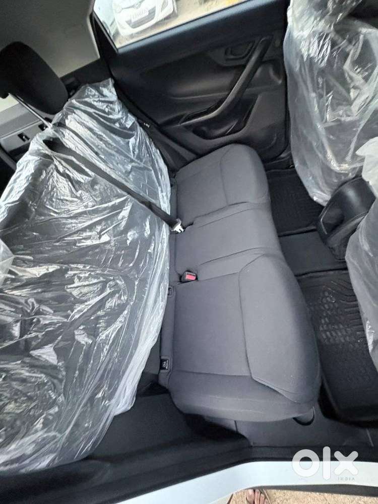 Tata Nexon 1.5 Revotorq Xz Plus Premium, 2026, Petrol