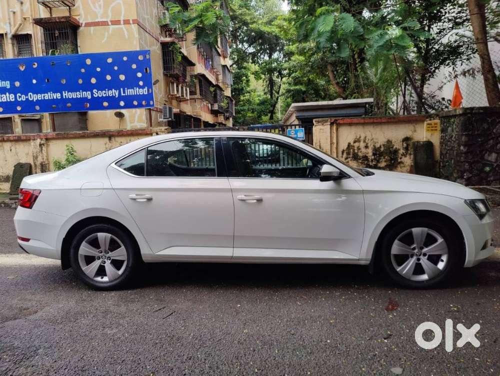 Skoda Superb Style 1.8 Tsi At, 2018, Petrol
