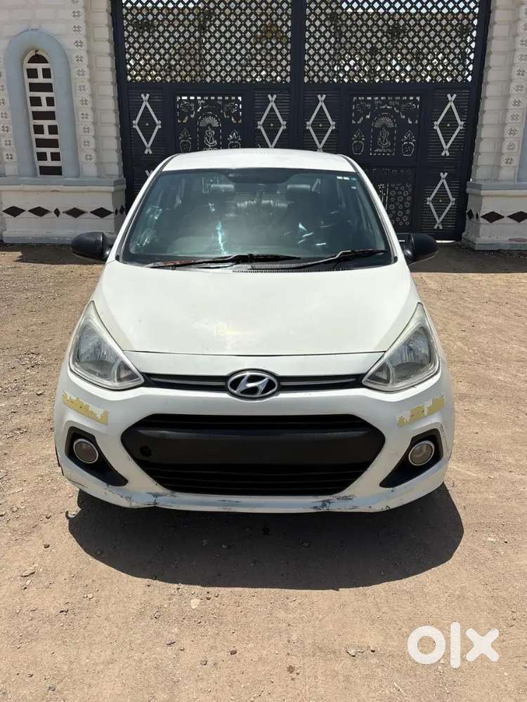 Hyundai Xcent 2016 Diesel Well Maintained