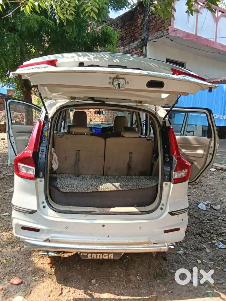 Maruti Suzuki Ertiga 2022 Anniversary Edition
