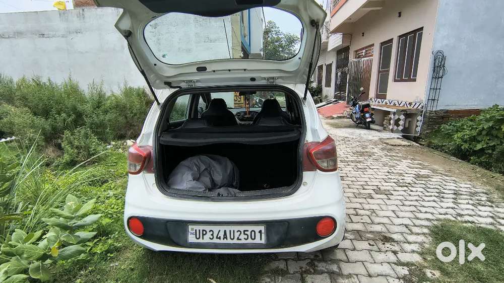 Hyundai Grand I10 2018 Diesel 80000 Km Driven