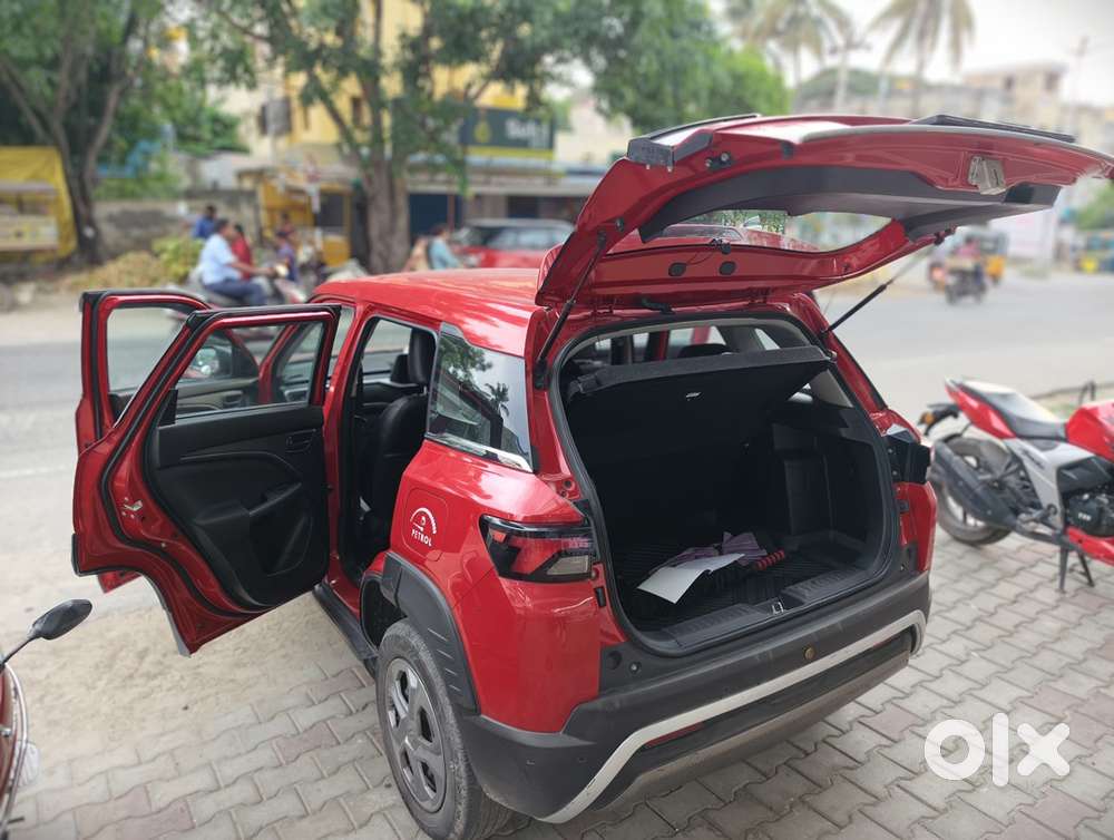Maruti Suzuki Brezza 2023 Petrol Manual