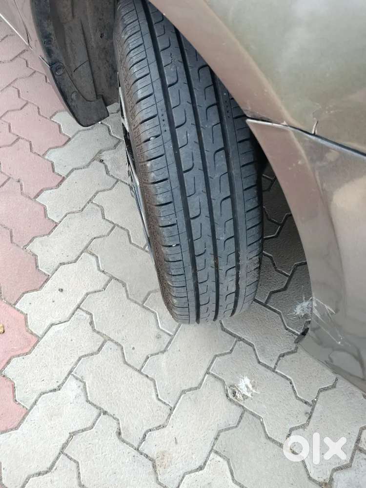 Maruti Suzuki Swift Dzire 2015 Cng & Hybrids 97255 Km Driven