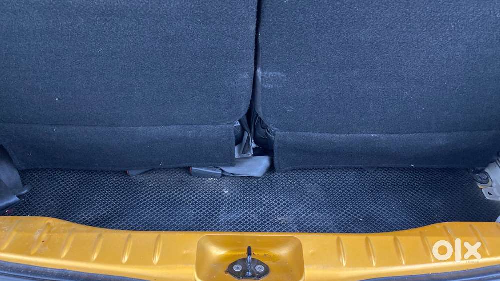 Renault Triber Rxz, 2019, Petrol