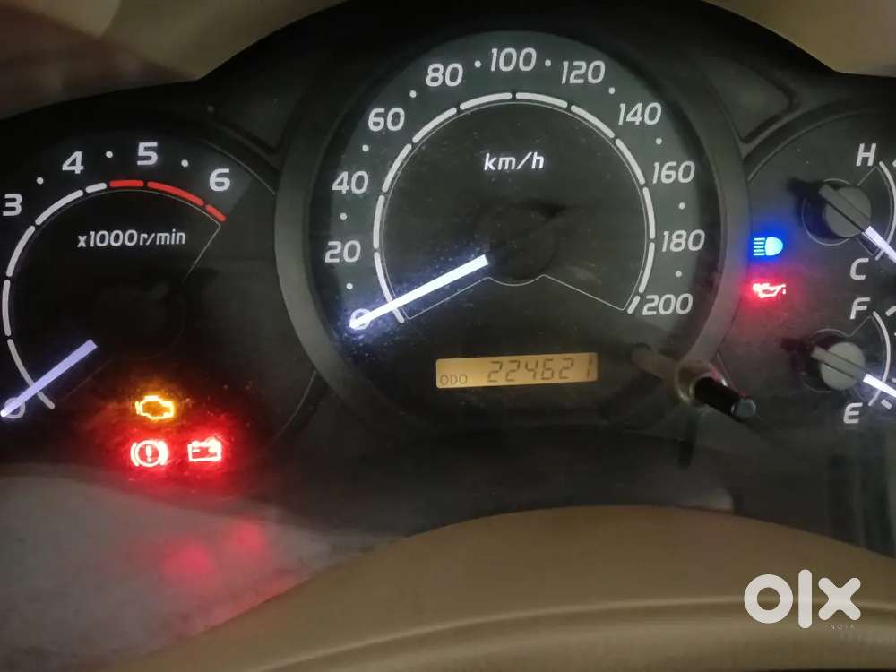 Toyota Innova 2008 Diesel 226000 Km Driven