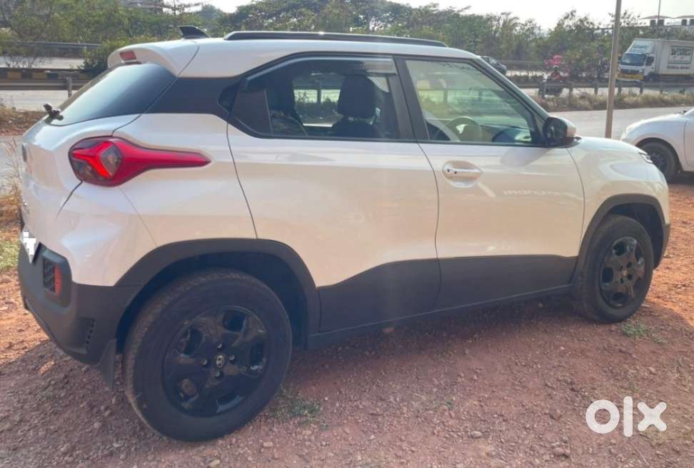 Tata Punch Accomplished Amt Sunroof, 2025, Petrol