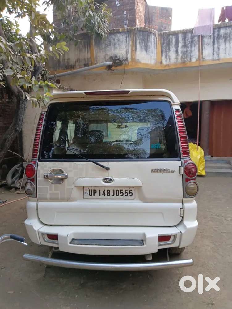 Mahindra Scorpio Classic 2011